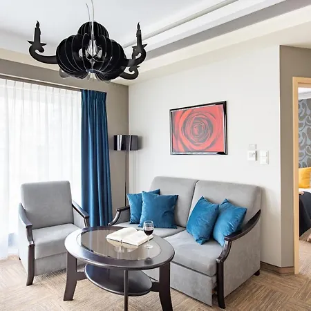 Hotell Arkon Park Gdansk- Destigo