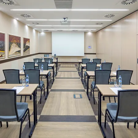 Arkon Park Gdansk- Destigo 4* 格但斯克