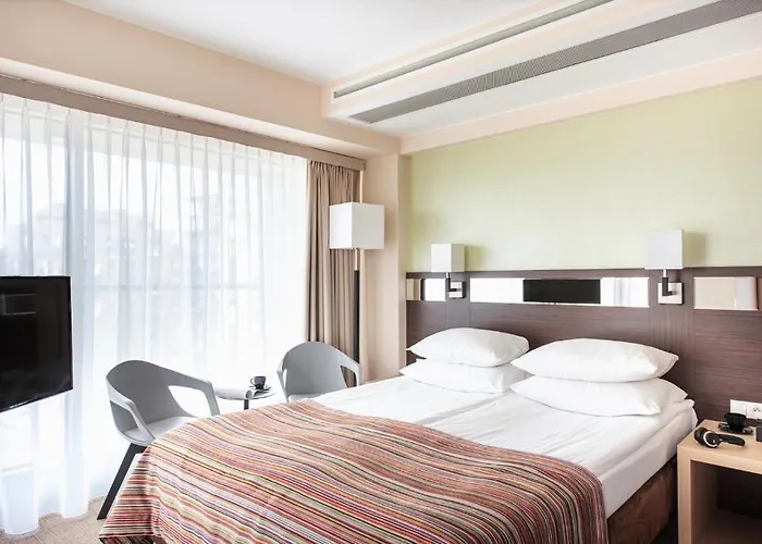 Hotel Arkon Park Gdansk- Destigo Danzig