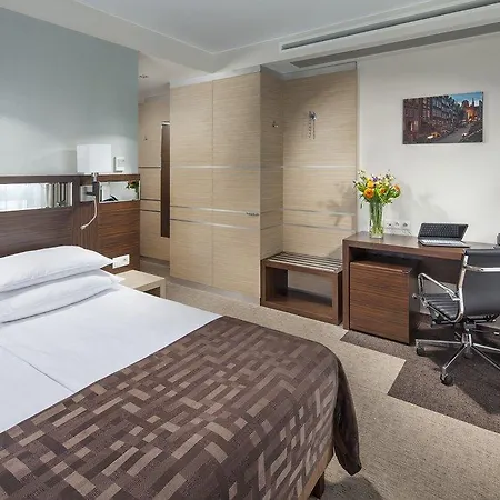 Arkon Park Gdansk- Destigo Отель Гданьск