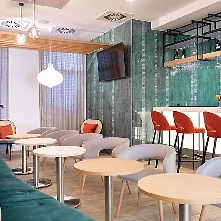 Arkon Park Gdansk- Destigo 호텔 4*